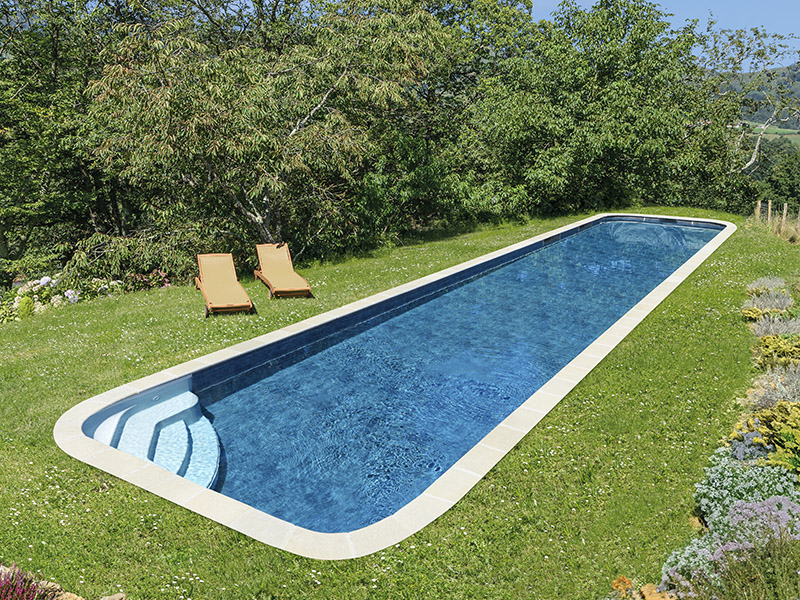 piscine Romy avec escalier Lobby forme rectangle waterair GGILPRO