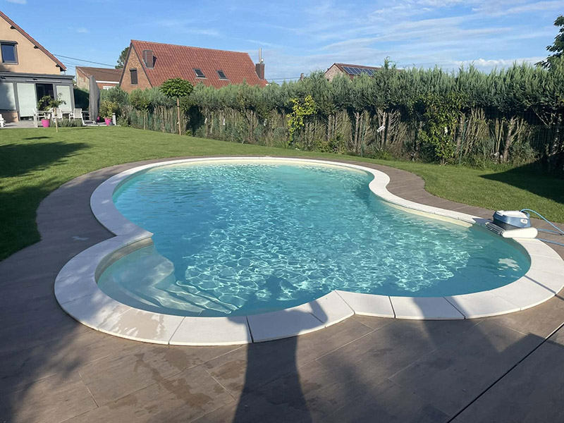 piscine Adele avec escalier Welcome